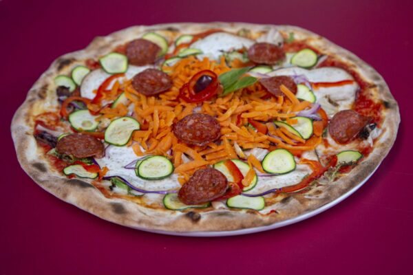 Pizza Barone Rosso con verdure di stagione